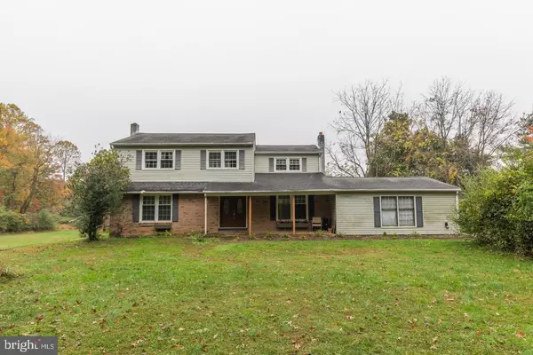 4763 LOWER MOUNTAIN RD, New Hope, PA 18938