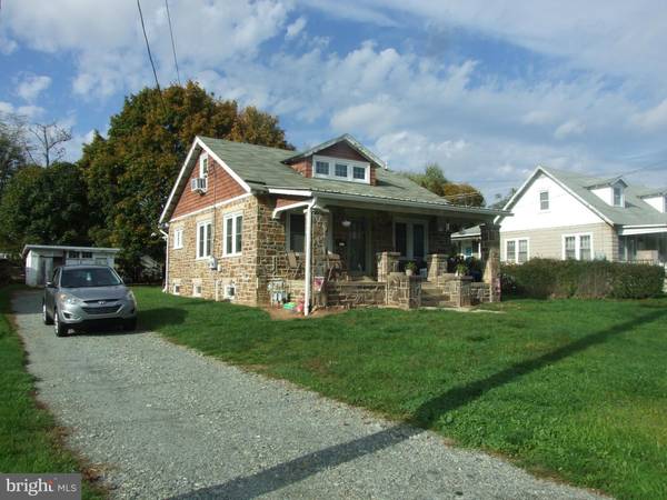 552 LINCOLN ST, Oxford, PA 19363