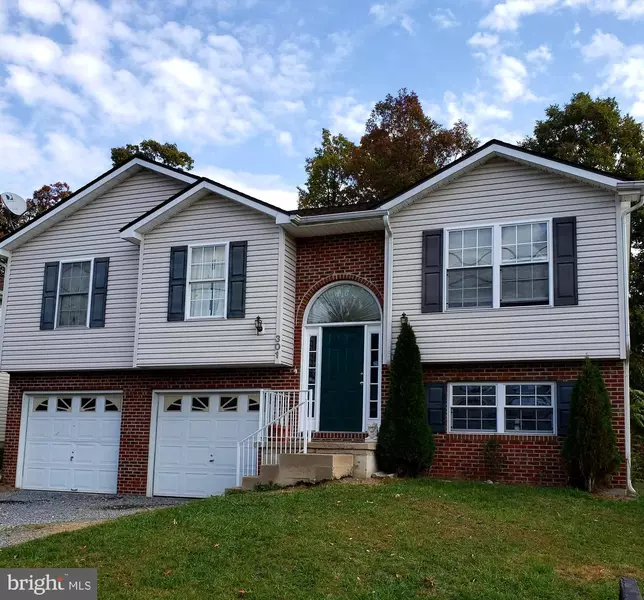 301 IDYLLWOOD, Inwood, WV 25428