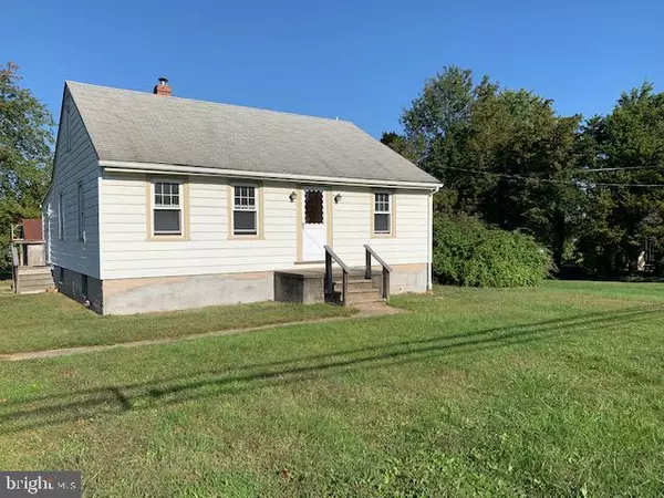 2413 NEW HANOVER SQUARE RD, Gilbertsville, PA 19525