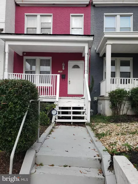 1264 NEAL ST NE, Washington, DC 20002