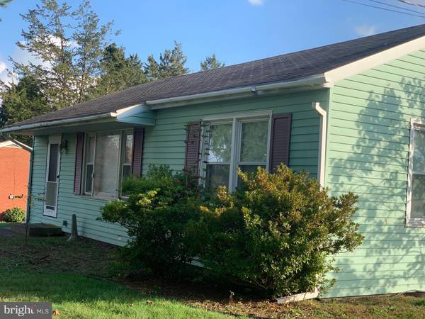 548 FISHING CREEK RD, Lewisberry, PA 17339