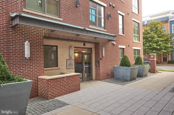 815 N PATRICK ST #305, Alexandria, VA 22314