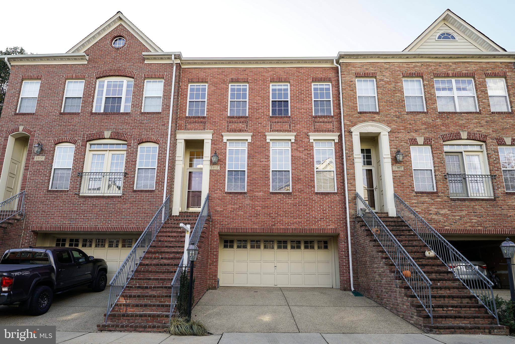 2812 SAINT CROIX DR, Vienna, VA 22180