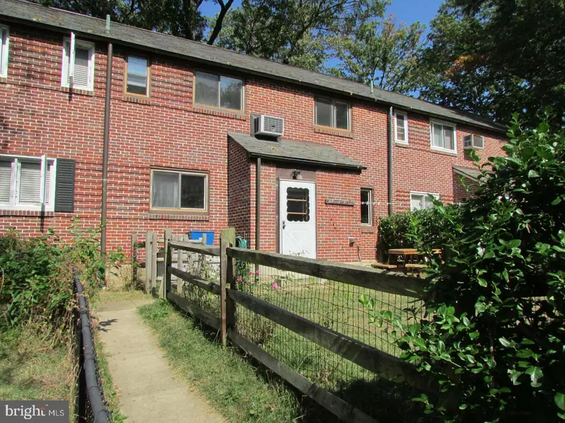 6-S HILLSIDE RD, Greenbelt, MD 20770