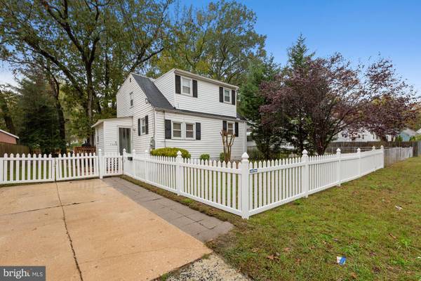 5804 EASTPINE DR, Riverdale, MD 20737