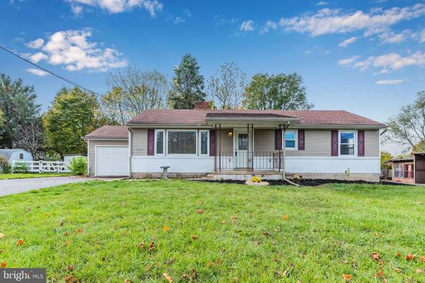 1928 SPRING RD, Carlisle, PA 17013