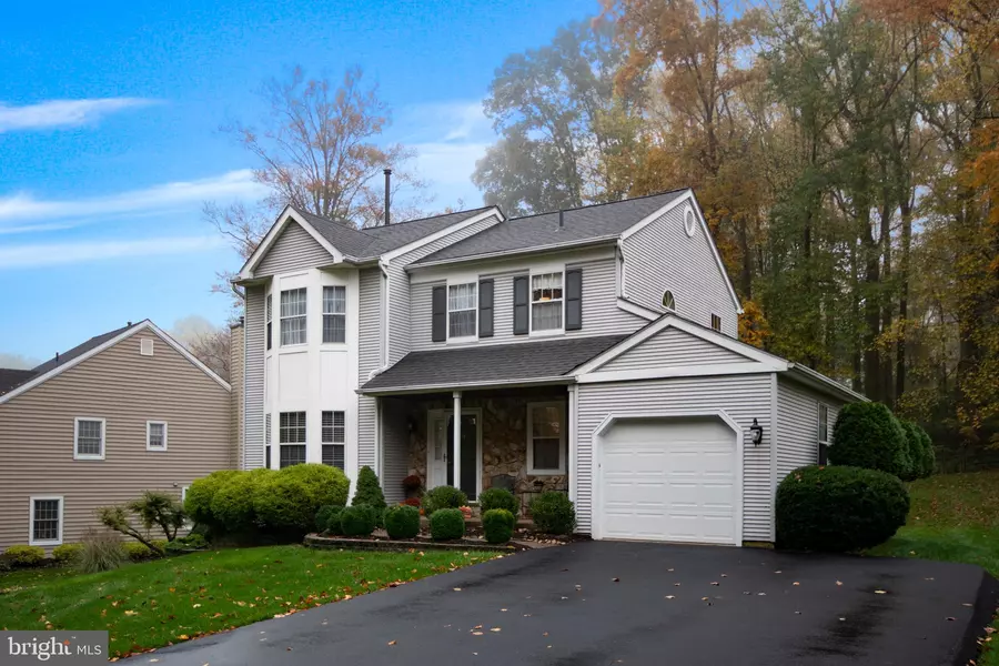 17 CANTERBURY DR, Kennett Square, PA 19348