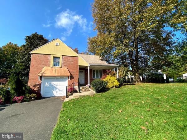 2505 FERNWOOD AVE, Abington, PA 19001