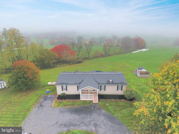 235 UPPER VALLEY RD, Christiana, PA 17509