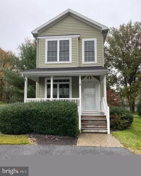 24 BARBERRY CT, Newark, DE 19702