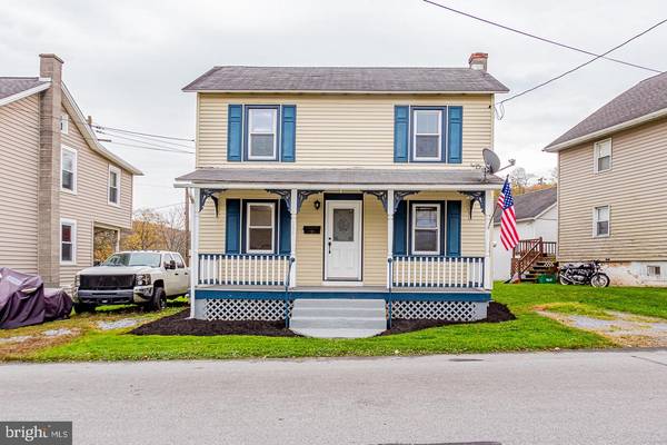 154 WATER ST, Christiana, PA 17509