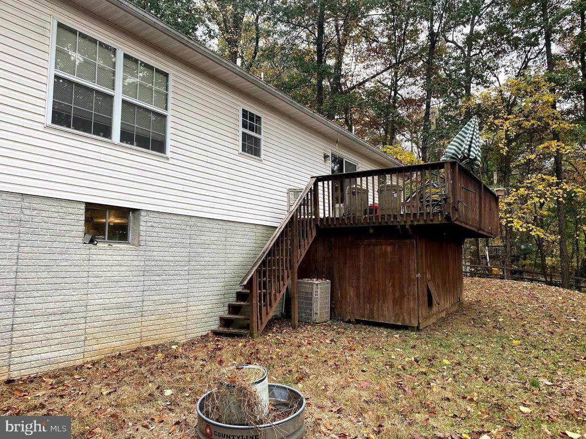 Harpers Ferry, WV 25425,247 MAPLE RIDGE LN