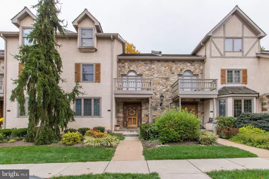 213 CAMBRIDGE CHASE #14, Exton, PA 19341