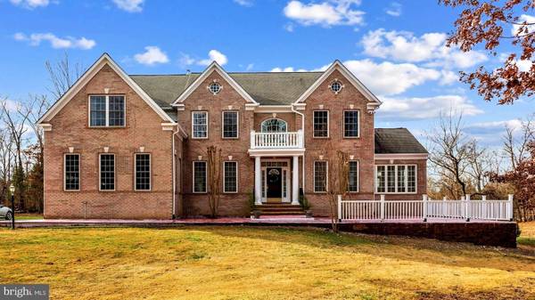 7500 BULL RUN DR, Centreville, VA 20121