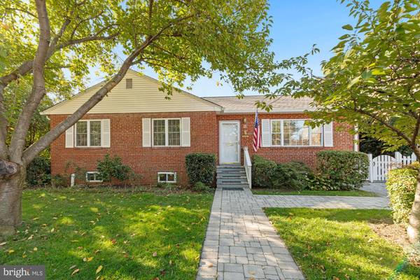 12 W BRADDOCK RD, Alexandria, VA 22301