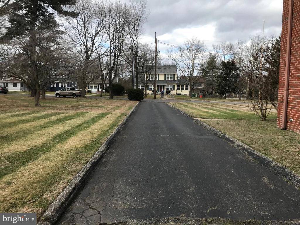 Cinnaminson, NJ 08077,1007 HIGHLAND AVE