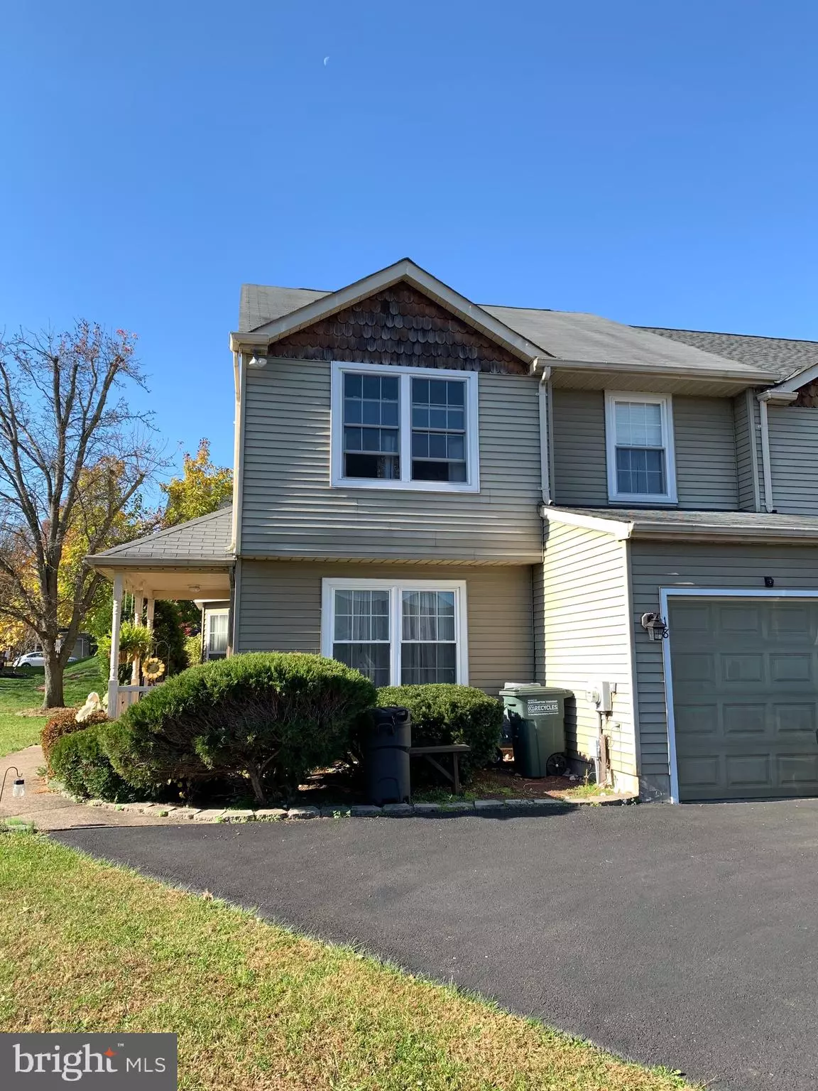 Southampton, PA 18966,18 PEBBLE CT