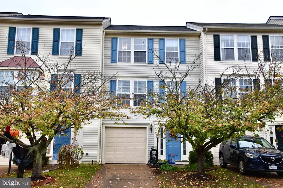 9058 FALCON GLEN CT, Bristow, VA 20136