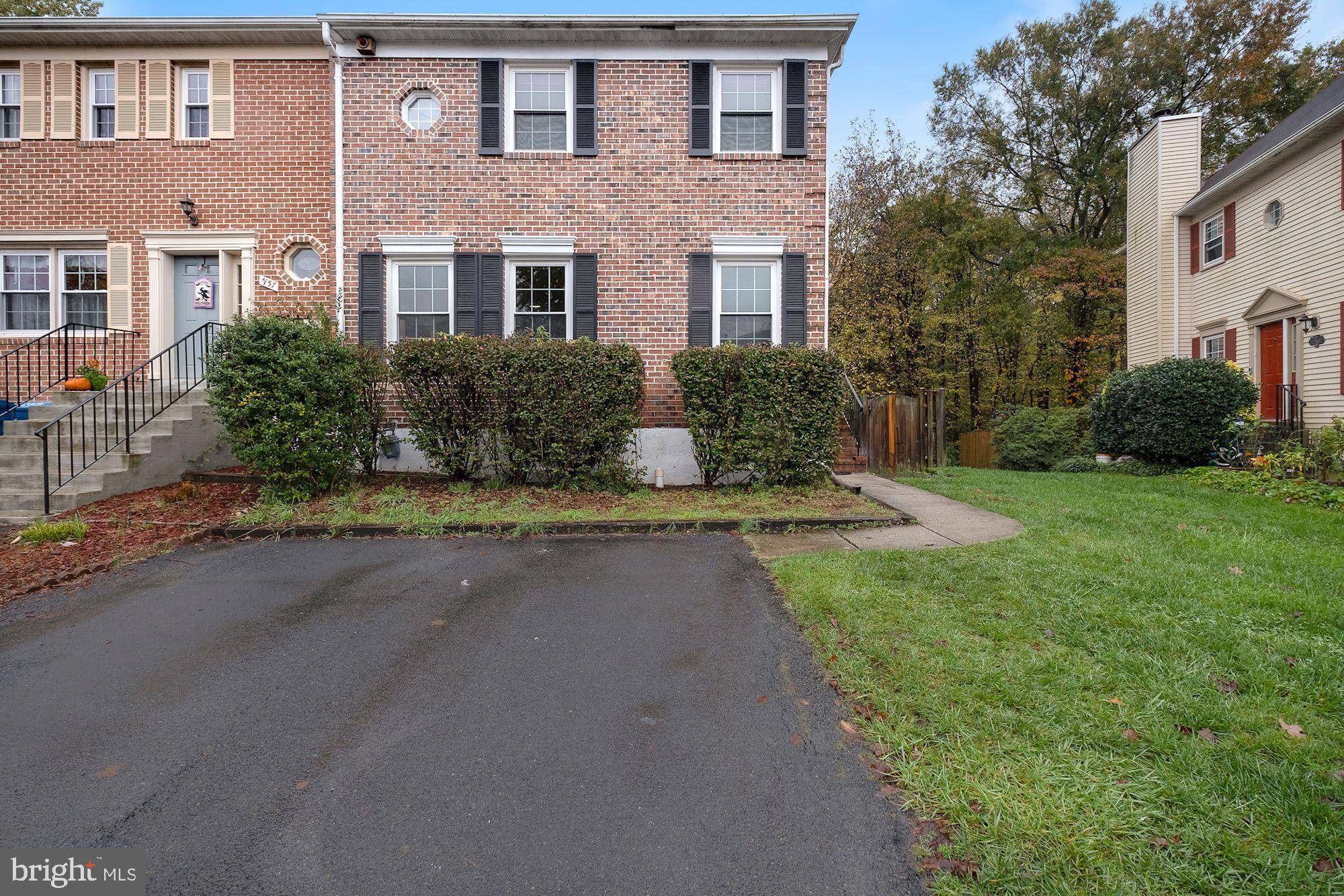 Alexandria, VA 22315,7159 LAKE COVE DR