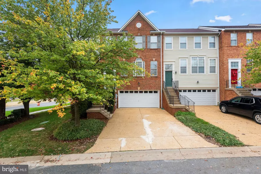 2 CASE ST, Gaithersburg, MD 20878