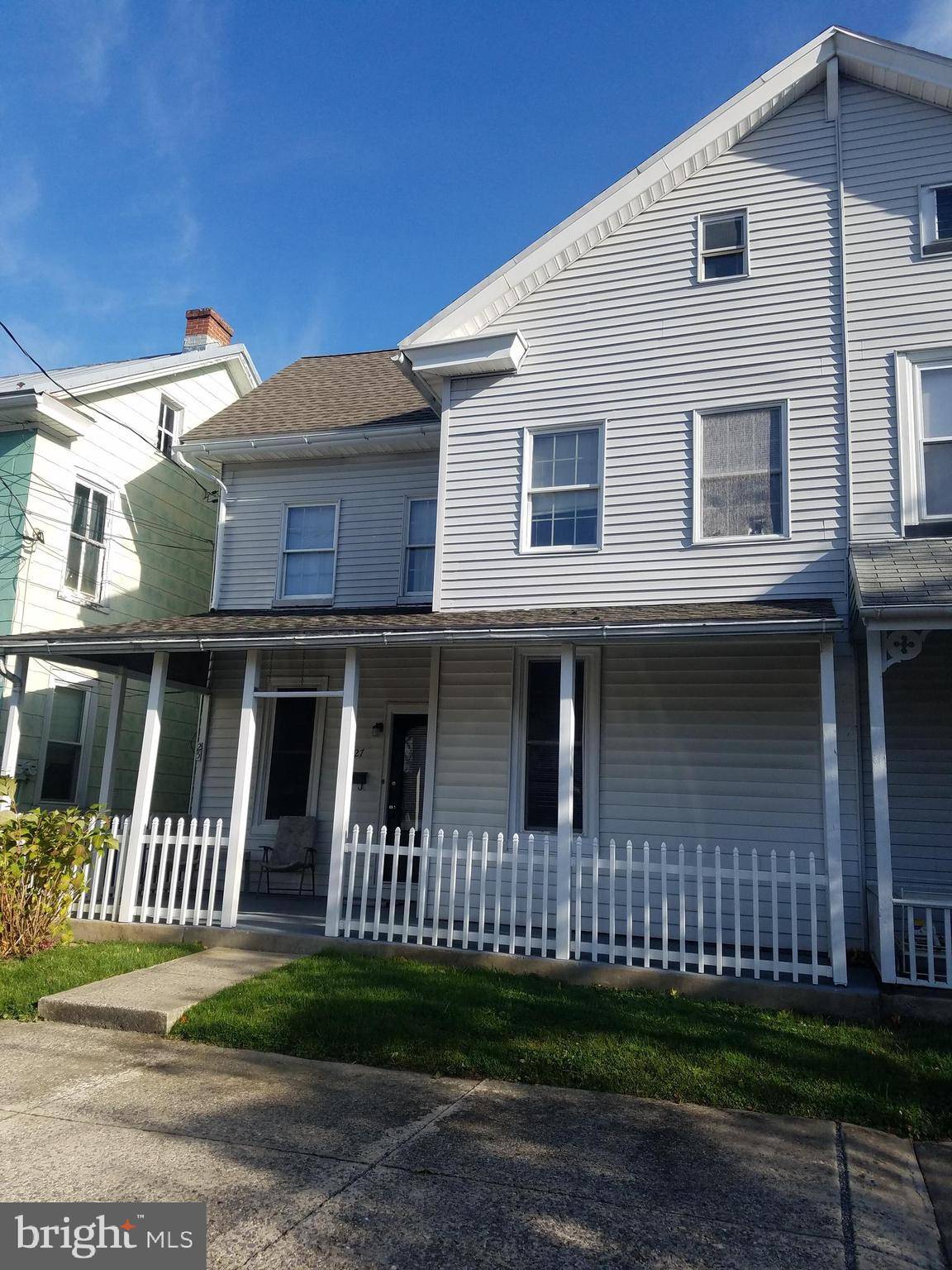 Robesonia, PA 19551,25-27 S ROBESON ST