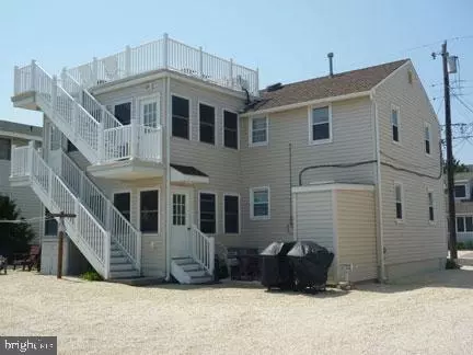 Long Beach Township, NJ 08008,109 E MERMAID LANE