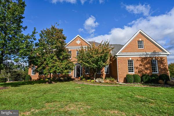 22770 MOUNTVILLE WOODS DR, Ashburn, VA 20148