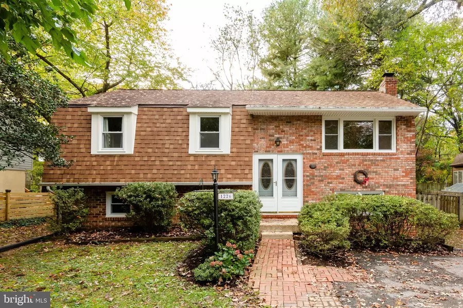 1226 HILLTOP DR, Annapolis, MD 21409