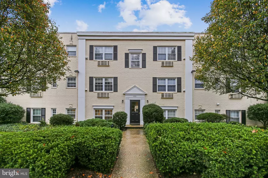 2305 FARRINGTON AVE #303, Alexandria, VA 22303