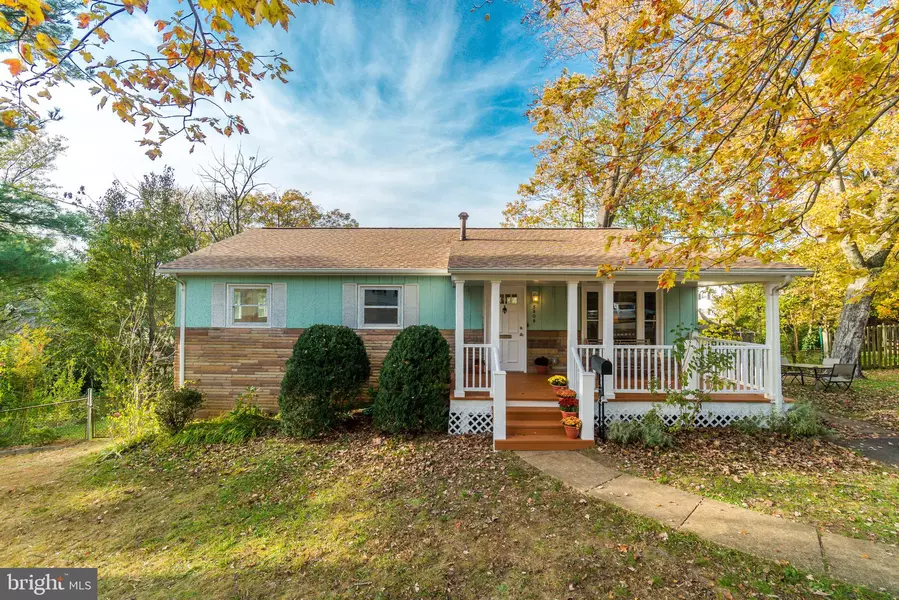 5808 LA VISTA DR, Alexandria, VA 22310