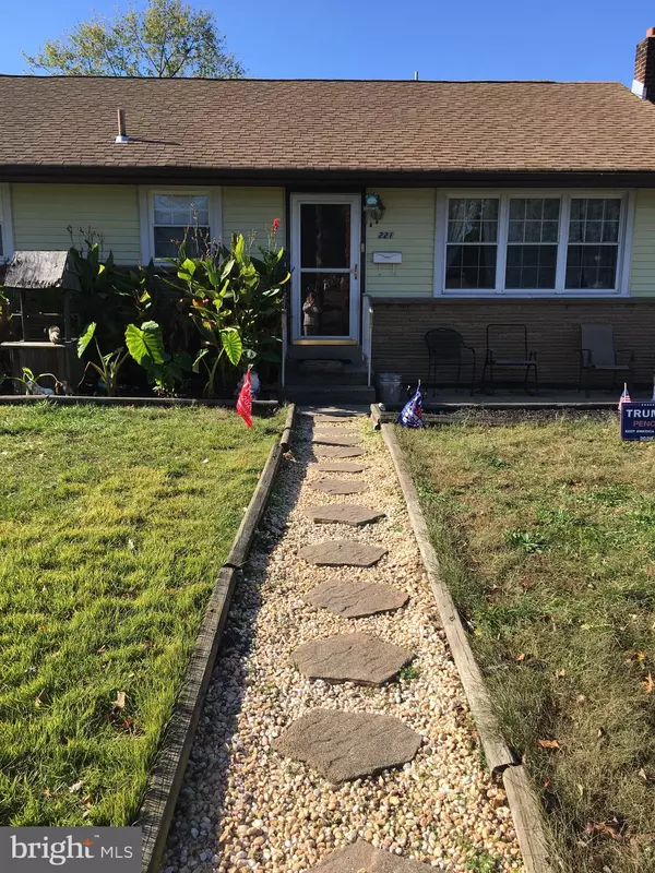 National Park, NJ 08063,221 N 2ND ST