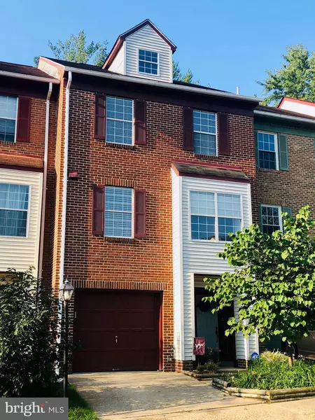 6065 HEATHERWOOD DR, Alexandria, VA 22310