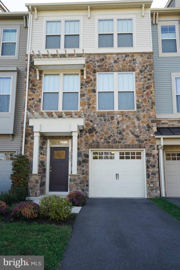 8923 GARRETT WAY, Manassas, VA 20112