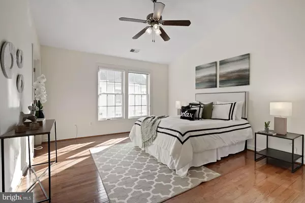 Alexandria, VA 22304,5817 SUMMERS GROVE RD