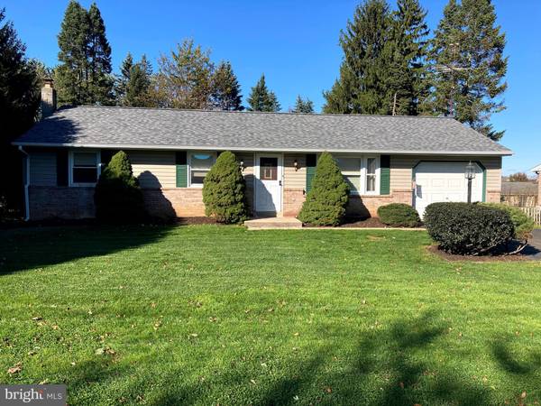 291 HIGHVIEW DR, Leola, PA 17540