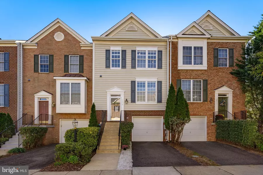 3409 BLUE MALLARD LNDG, Alexandria, VA 22306