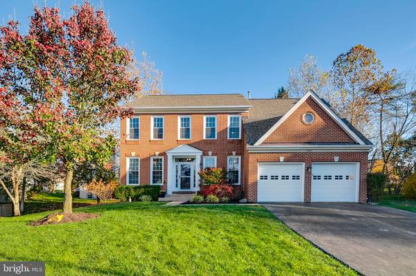 5105 JUGLAN CT, Centreville, VA 20120