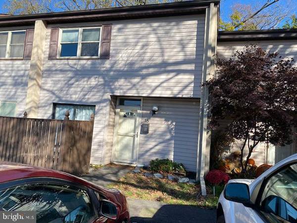 16 N HUNTERS WAY, Hatboro, PA 19040