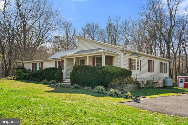 434 PINE GROVE RD, Bluemont, VA 20135