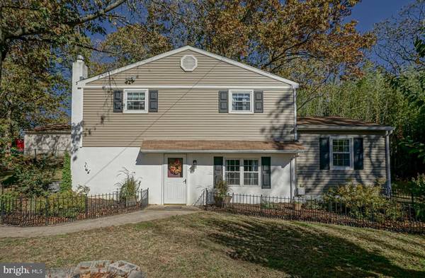 85 W 1ST AVE, Pine Hill, NJ 08021