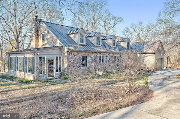 Harrisburg, PA 17112,355 SANDY VIEW LN