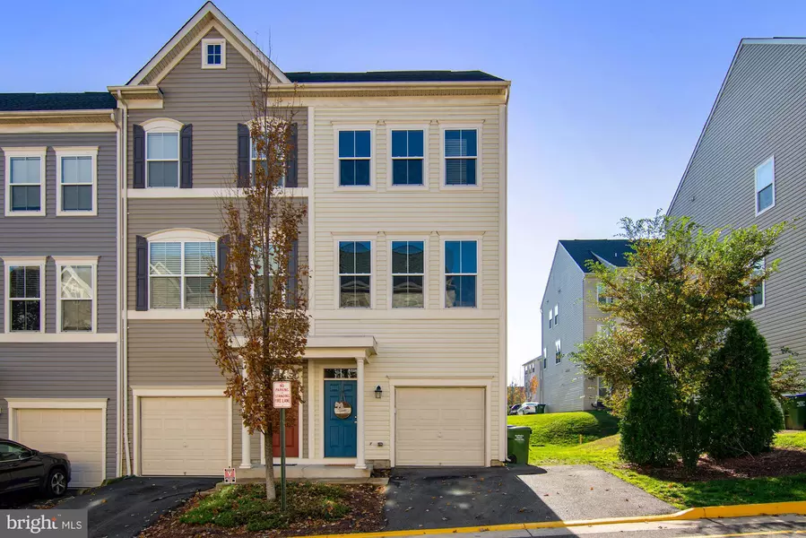 200 SHAMROCK DR #3101, Stafford, VA 22556