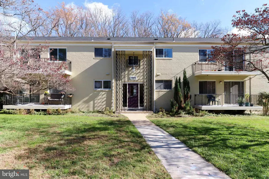 10649 MONTROSE AVE #M-102, Bethesda, MD 20814