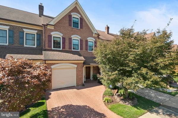 6281 CHAUCER VIEW CIR, Alexandria, VA 22304