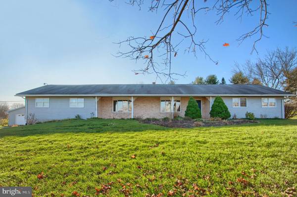 3980 LEWISBERRY RD, Lewisberry, PA 17339