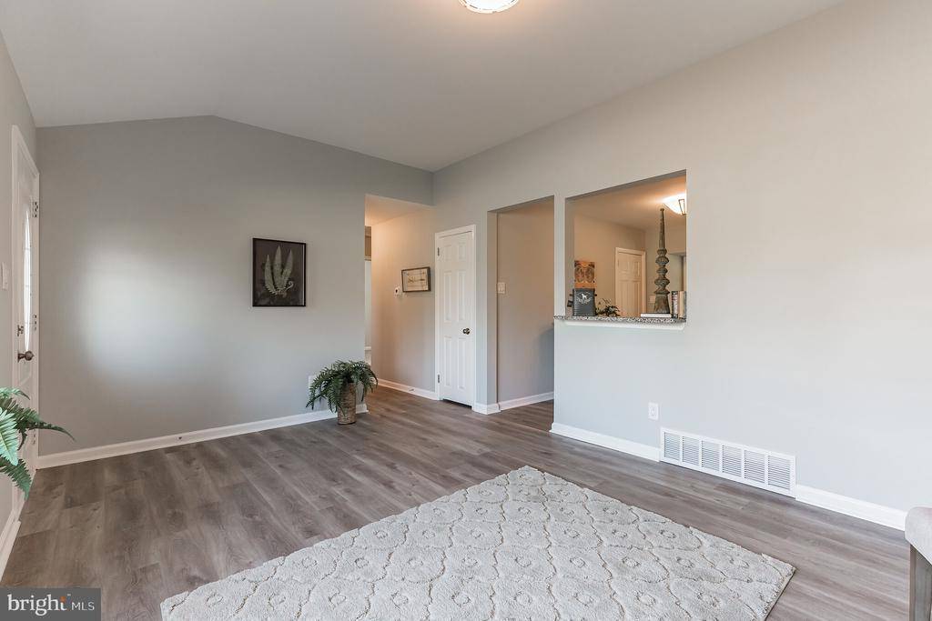 Mantua, NJ 08051,177 SACRAMENTO DR