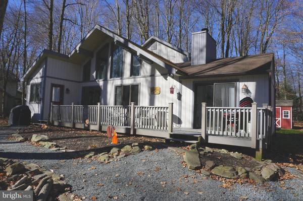 129 PINE DR, Pocono Lake, PA 18347