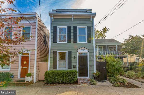 325 N WEST ST, Alexandria, VA 22314