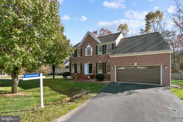 5024 QUEENSBURY CIR, Fredericksburg, VA 22408